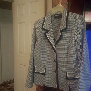 Women's Blazer